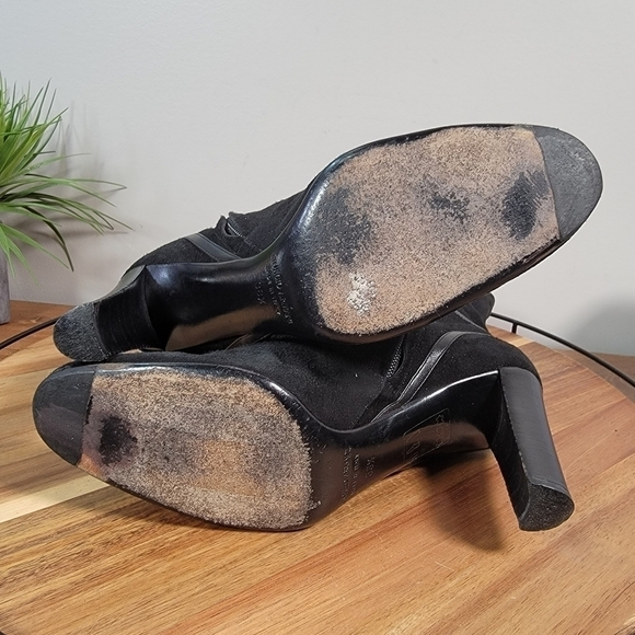 GIORGIO ARMANI black suede heel boots booties 38.5 - Picture 15 of 17
